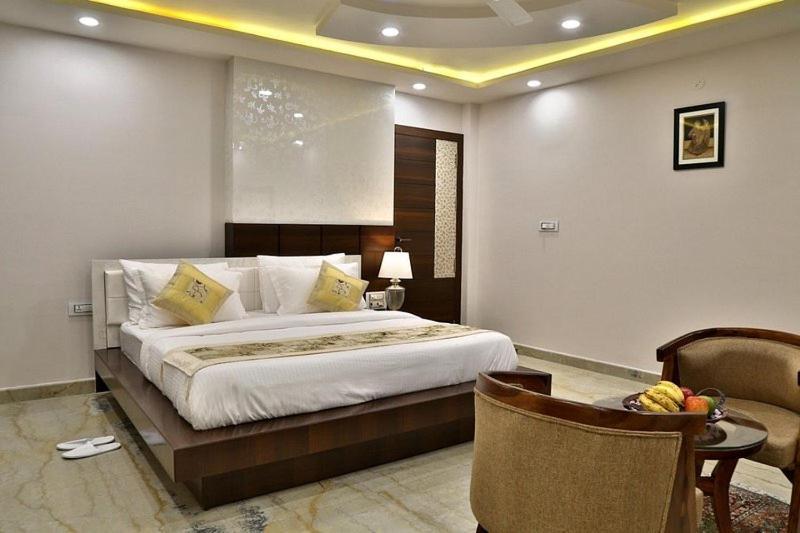 Hotel Vijaydeep Place Near Delhi Airport Nova Deli Exterior foto