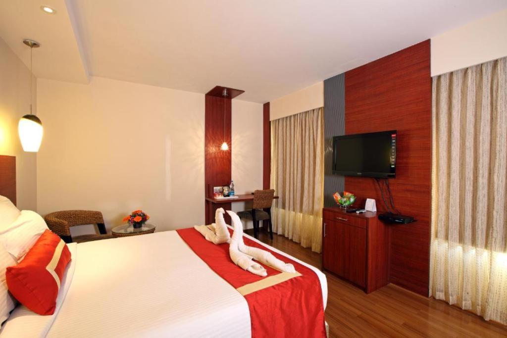 Hotel Vijaydeep Place Near Delhi Airport Nova Deli Exterior foto