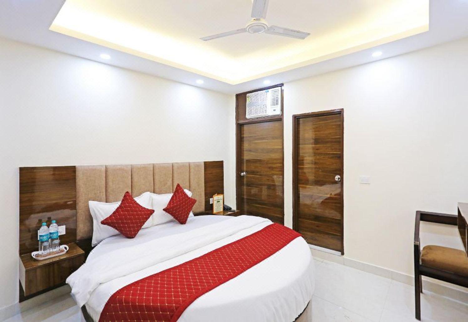 Hotel Vijaydeep Place Near Delhi Airport Nova Deli Exterior foto
